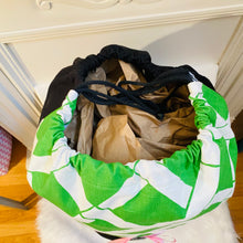 Load image into Gallery viewer, Laundry Bag Green Lattice