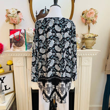 Load image into Gallery viewer, Simply Noelle Lotus Flower Top in Black/Teal | FREE Shipping | Size XS (Sizes 4 - 6) NWT | All Sales Final