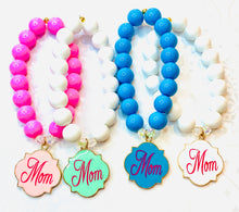 Load image into Gallery viewer, Mom Quatrefoil Beaded Bracelet