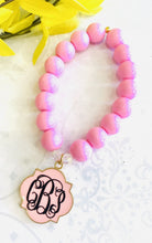 Load image into Gallery viewer, Monogrammed Quatrefoil Beaded Bracelet Light Pink