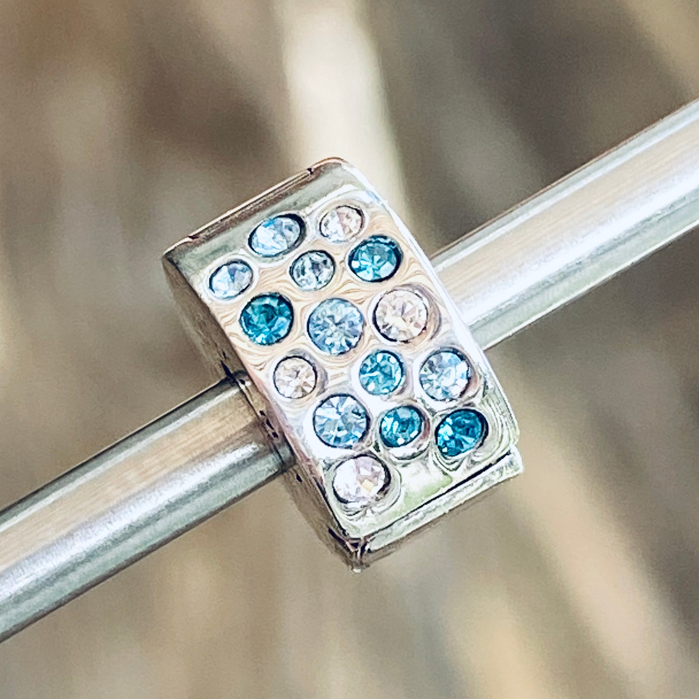 Chamilia Glimmer Lock Blue & Clear Swarovski