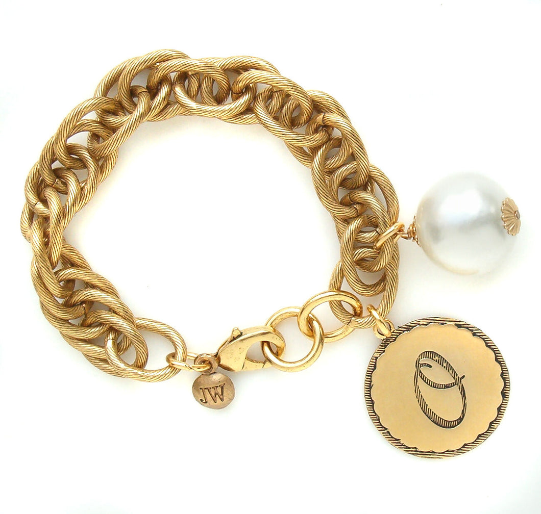 John Wind Sorority Gal Cotton Pearl Initial Bracelet Gold
