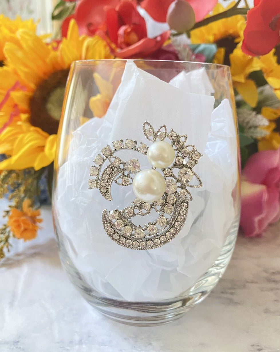 Pearl & Crystal Jeweled Stemless Wine Glass